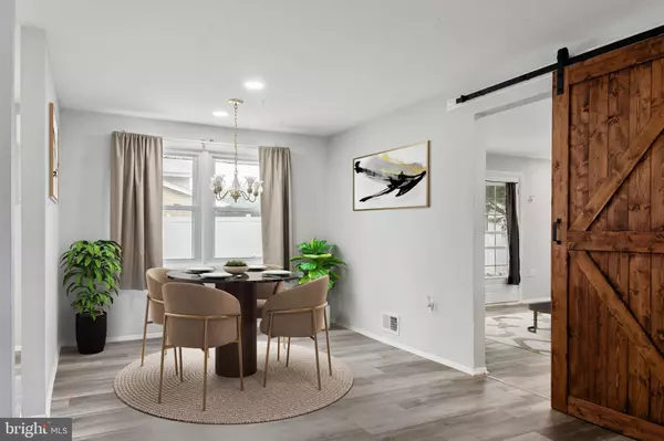 Waldorf, MD 20601,2419 PINEFIELD RD