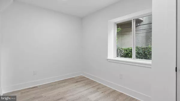 Philadelphia, PA 19121,2816 W OXFORD ST #3