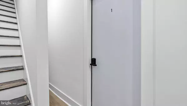 Philadelphia, PA 19121,2816 W OXFORD ST #3