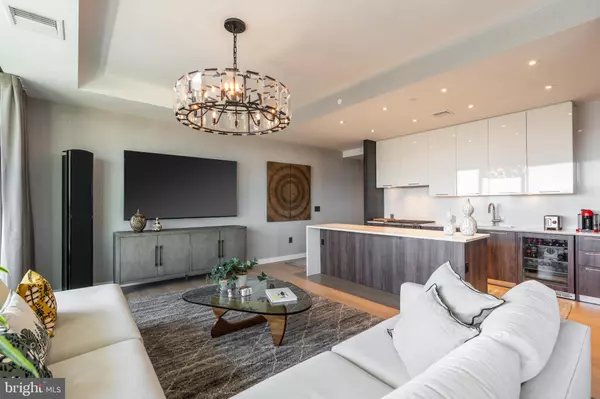 Mclean, VA 22102,1650 SILVER HILL DR #1607