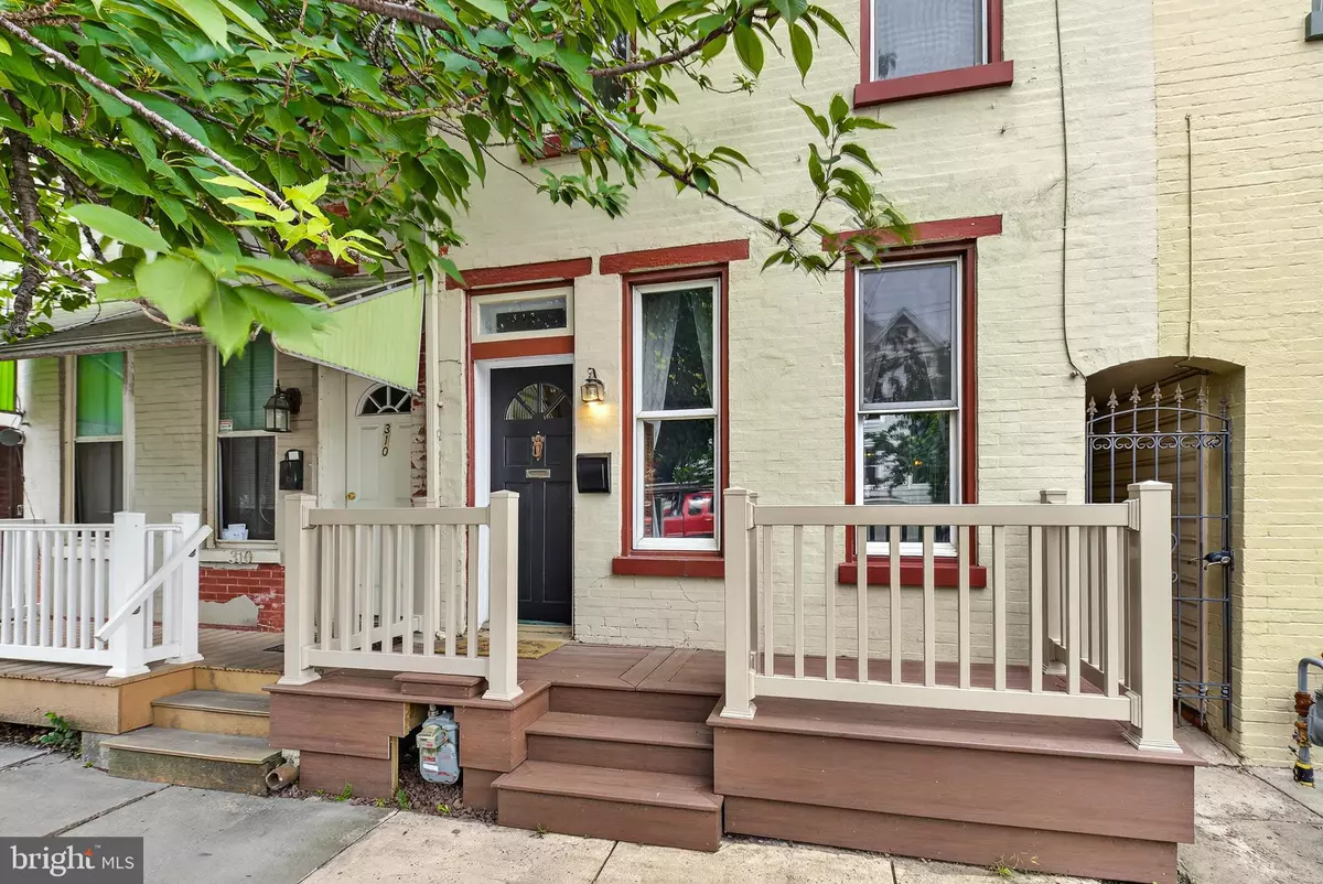 York, PA 17404,312 ROOSEVELT AVE