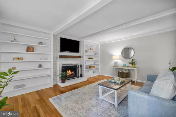 Dumfries, VA 22025,4193 WATERWAY DR