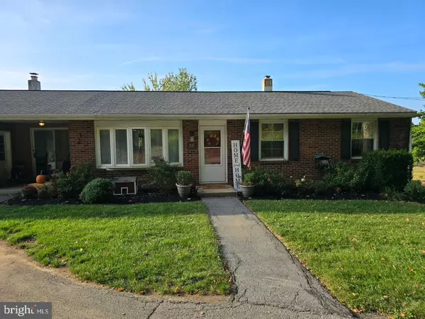 Leesport, PA 19533,437 WHITE OAK LN