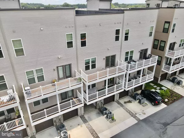 Rockville, MD 20855,16336 CONNORS WAY #8