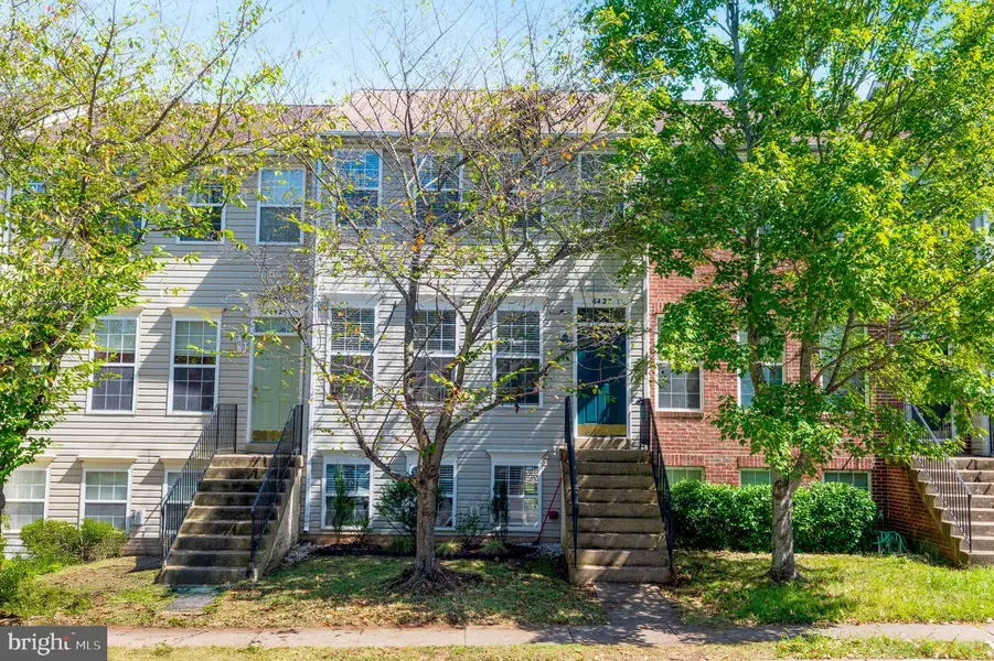 6427 MCCOY RD, Centreville, VA 20121