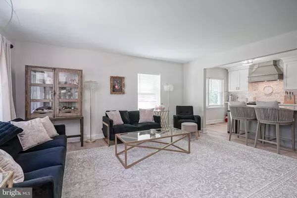 Somerdale, NJ 08083,9 N HILLTOP AVE