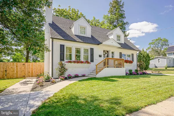 9 N HILLTOP AVE,  Somerdale,  NJ 08083