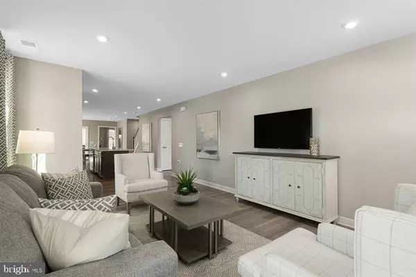 California, MD 20619,23188 YARDAM WAY #D