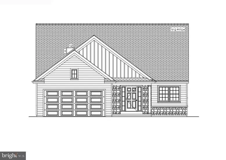 Carlisle, PA 17013,4 FAMILY DR