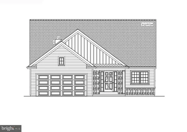 Carlisle, PA 17013,4 FAMILY DR