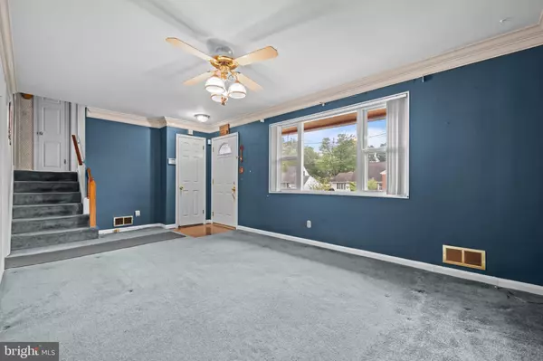 Alexandria, VA 22304,5349 TRUMAN AVE