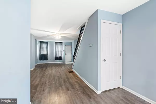 Philadelphia, PA 19145,2035 WATKINS ST