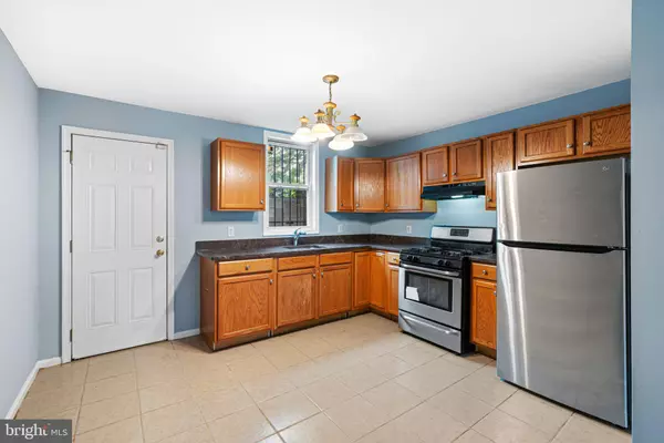 Philadelphia, PA 19145,2035 WATKINS ST