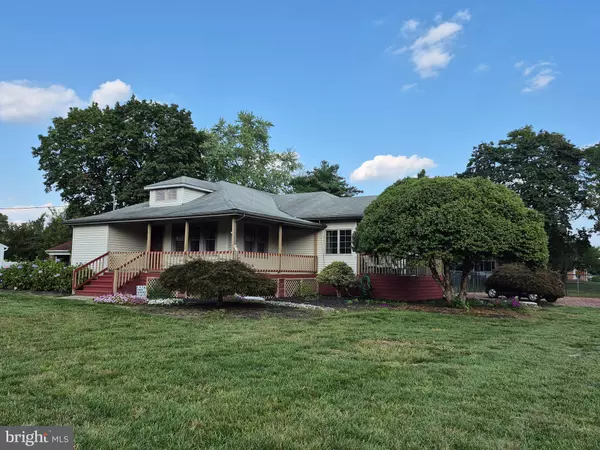 29 N BREWSTER RD, Vineland, NJ 08361