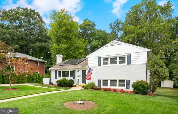 Alexandria, VA 22307,1912 SWAN TER