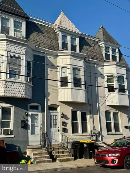 22 W 5TH ST #1ST FLOOR, Boyertown, PA 19512