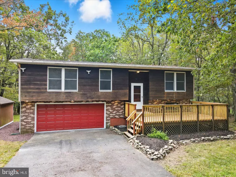 36 PINEY WOODS DR, Jim Thorpe, PA 18229