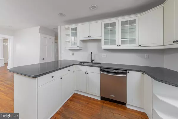 Woodbury, NJ 08096,112 PROGRESS AVE