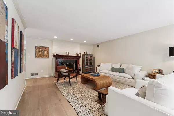 Chevy Chase, MD 20815,8604 JONES MILL RD