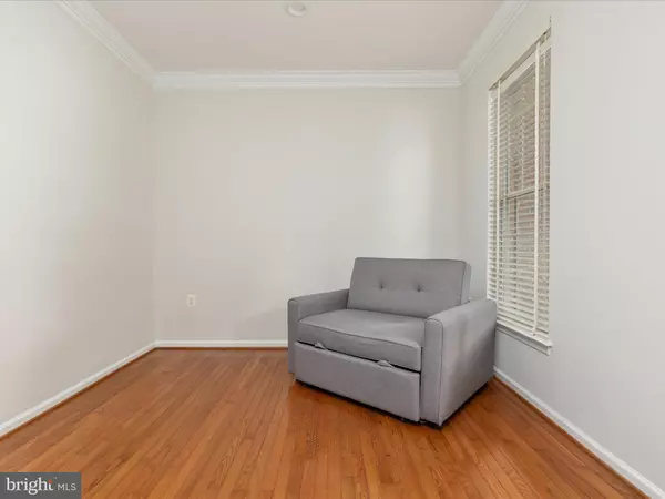 Leesburg, VA 20175,1432 MOORE PL SW