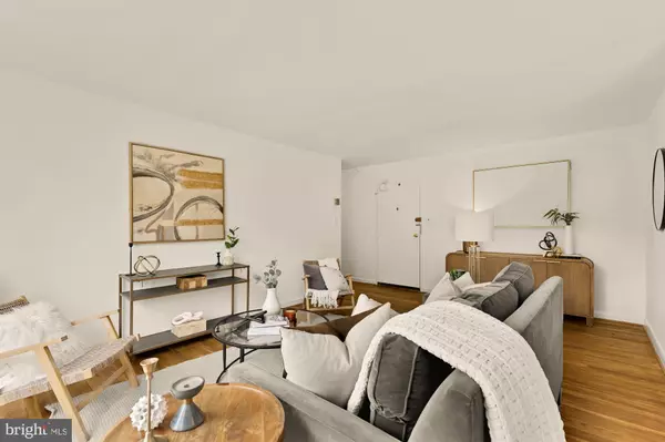 Washington, DC 20007,2400 41ST ST NW #502