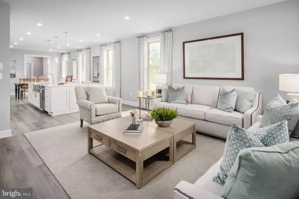 Frederick, MD 21702,1 MAYAPPLE LN