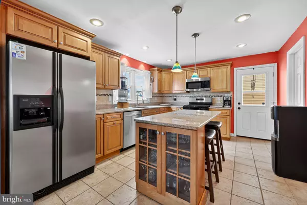 Bellmawr, NJ 08031,274 BERGEN AVE