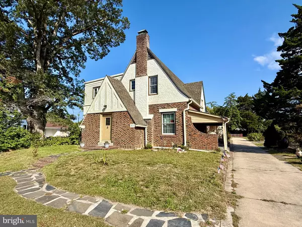 Vineland, NJ 08360,1074 E LANDIS AVE