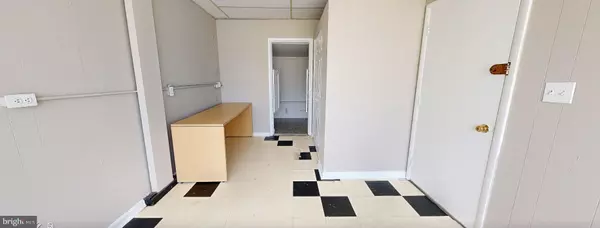 Columbia, MD 21044,10879 CLARKSVILLE PIKE #A