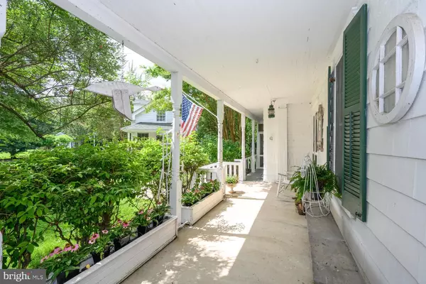 Mcdaniel, MD 21647,9998 WADES FARM LN