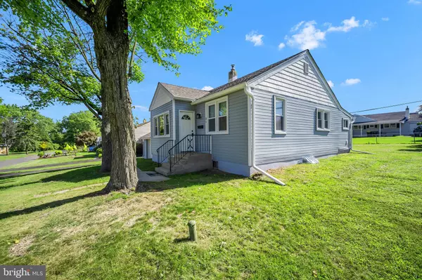 Warrington, PA 18976,31 POPLAR AVE