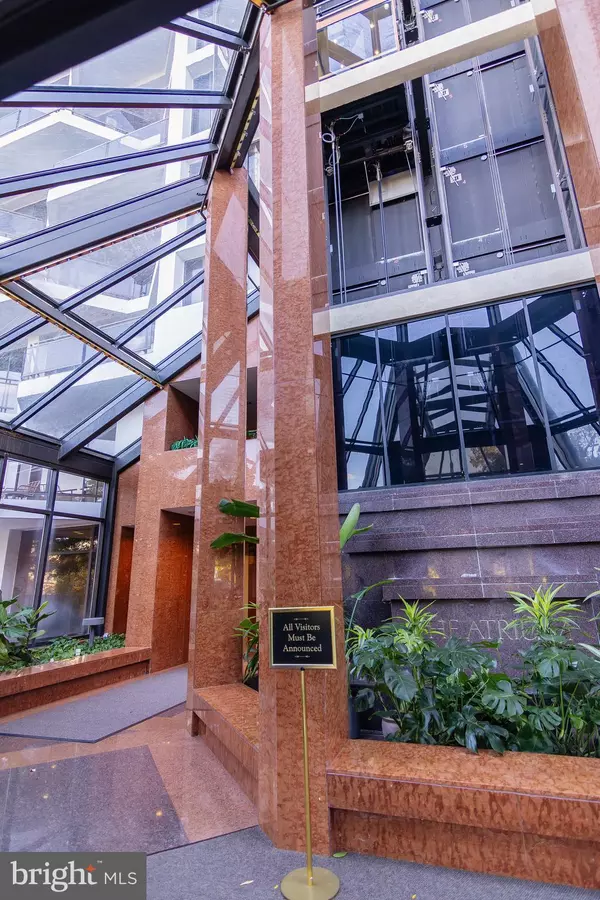 Arlington, VA 22209,1530 KEY BLVD #205