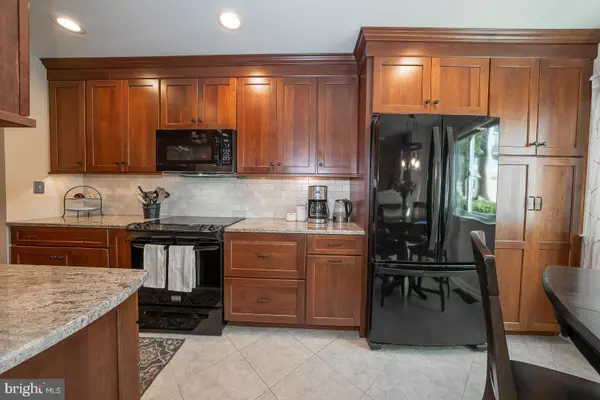 Chesterbrook, PA 19087,324 BRIGADE CT #324