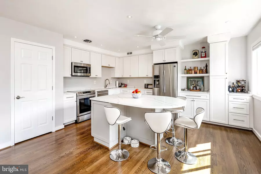5003 SENTINEL DR #26, Bethesda, MD 20816