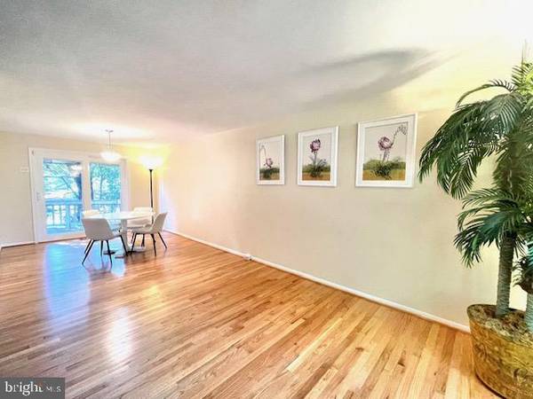 Herndon, VA 20171,2456 KEELE DR