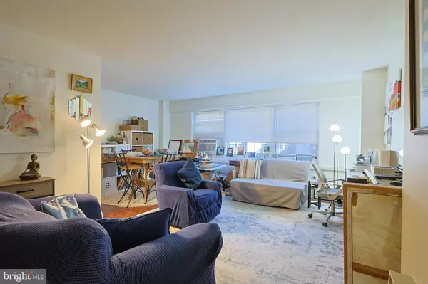 Philadelphia, PA 19103,118 S 21ST ST #218