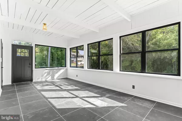 Lusby, MD 20657,419 SEAGULL LN