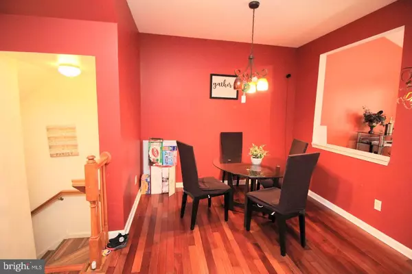 Sicklerville, NJ 08081,31 COLTS NECK DR