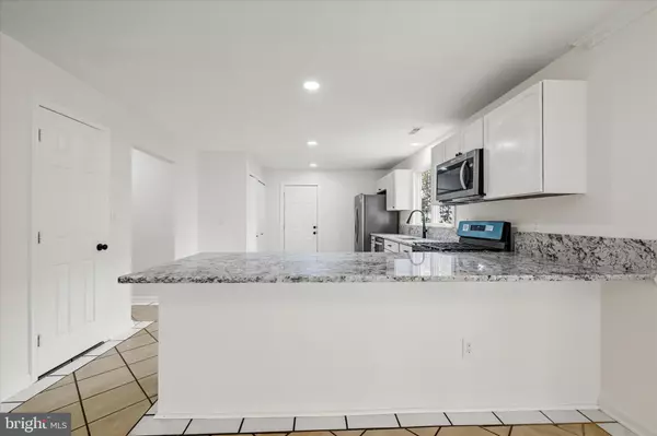 Baltimore, MD 21207,2108 SUNBRIAR LN