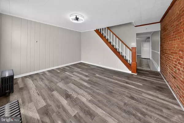 Wilmington, DE 19805,210 LOWER OAK ST