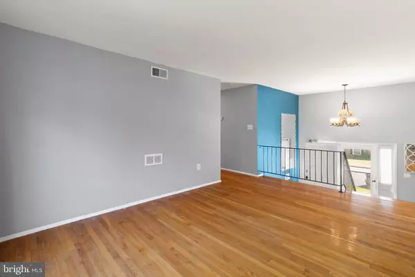 Woodbridge, VA 22193,14815 EMPIRE ST