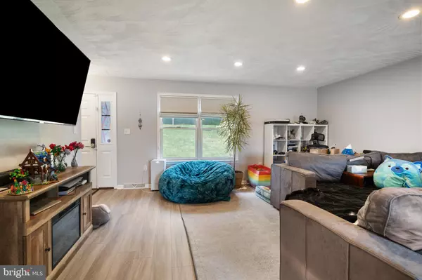 Dallastown, PA 17313,840 COUNTRY CLUB RD