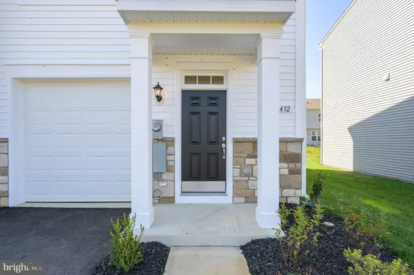 Martinsburg, WV 25403,432 HUSKY TRL