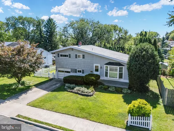 Allentown, PA 18102,1538 W WOODLAWN ST