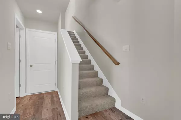 Charles Town, WV 25414,379 ECLIPSE ST