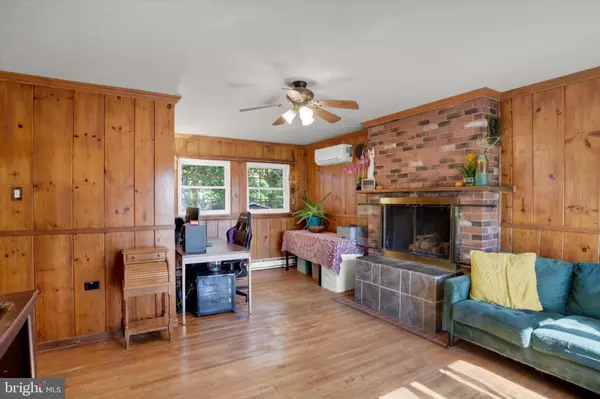 Elizabethtown, PA 17022,273 W RIDGE RD