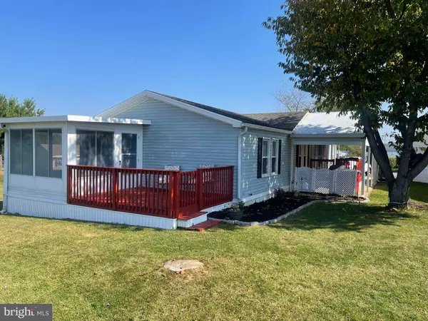 Reading, PA 19605,1023 YARROW AVE