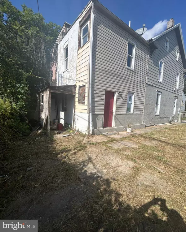 Harrisburg, PA 17103,142 BALM ST