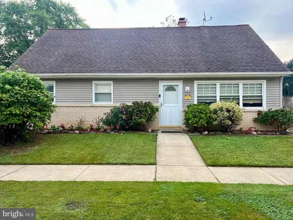 18 REYBOLD DR, Delaware City, DE 19706