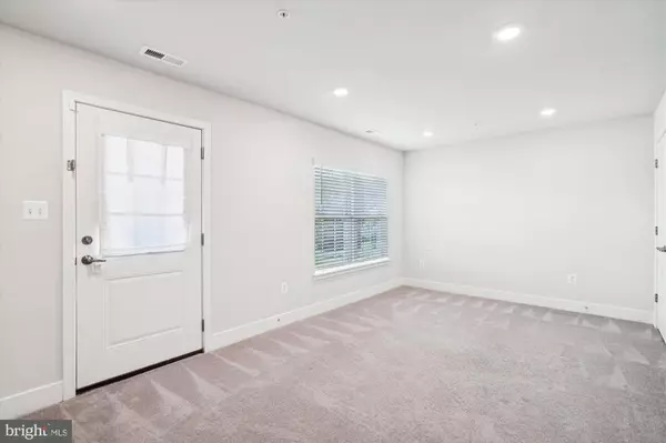 Elkridge, MD 21075,7995 POTTER PL